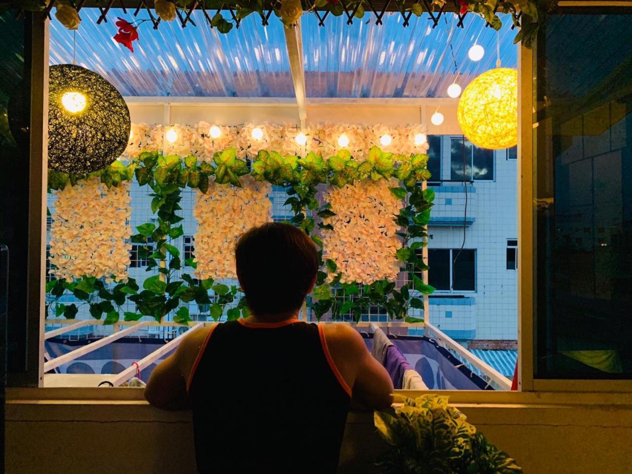 Co.Living Hostel Bandar Seri Begawan Exterior foto